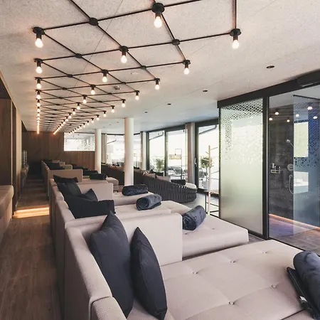 Guest house Gaestehaus Wildschuetz - By Tirolerhof