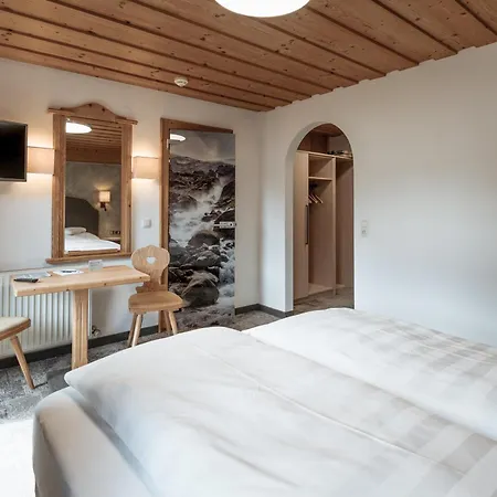 Hotel Haus Wildschuetz By Tirolerhof 3*