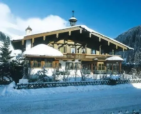 Hotel Haus Wildschuetz By Tirolerhof Tux
